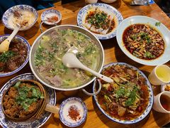 -杨三孃跷脚牛肉(西外棕榈岛店)