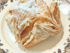 -CARINO BAKERY&CAFE(人广来福士店)