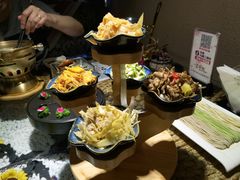 -慢丽江·云南野生菌土鸡锅(西山店)