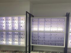 -造寸眼镜·蔡司官方授权店(东门店)