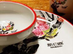 -新白鹿餐厅(银泰西湖文化广场店)