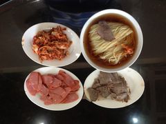 冷面+红肠+卤牛肉+泡菜-西塔大冷面(市府大路店)