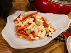 -鲁小三·大骨自助(金山总店)