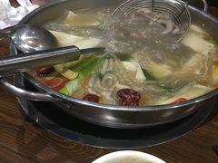 -乡土黄·鲜牛肉火锅·小龙虾(兴业街店)