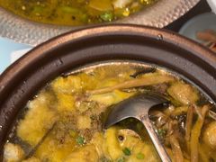 -有红鸡毛店·川菜(建设路店)