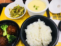 狮子头-老娘舅(西湖文化广场店)