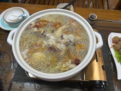 -阿鹏故事云南野生菌火锅(人民路店)