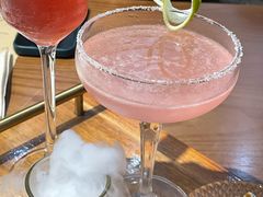 -Mark&Mars Restaurant