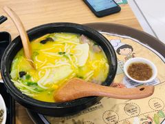 -妈妈故事米线(市府恒隆店)