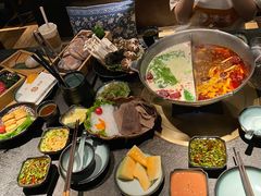 -湊湊火锅·茶憩(新中关购物中心店)