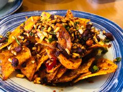 -包整·丝娃娃(一览甲秀楼风景店)