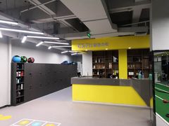 -CXFIT 陈徐健身工作室(凯旋店)