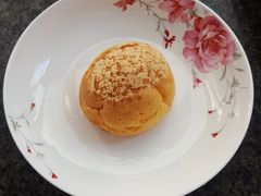 爆浆脆皮泡芙-昆明冠生园·蛋糕·面包(南强街店)