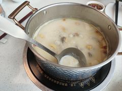 -煲王粤菜餐厅(中侨中心店)