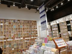 -猫的天空之城概念书店(杭州南宋御街店)