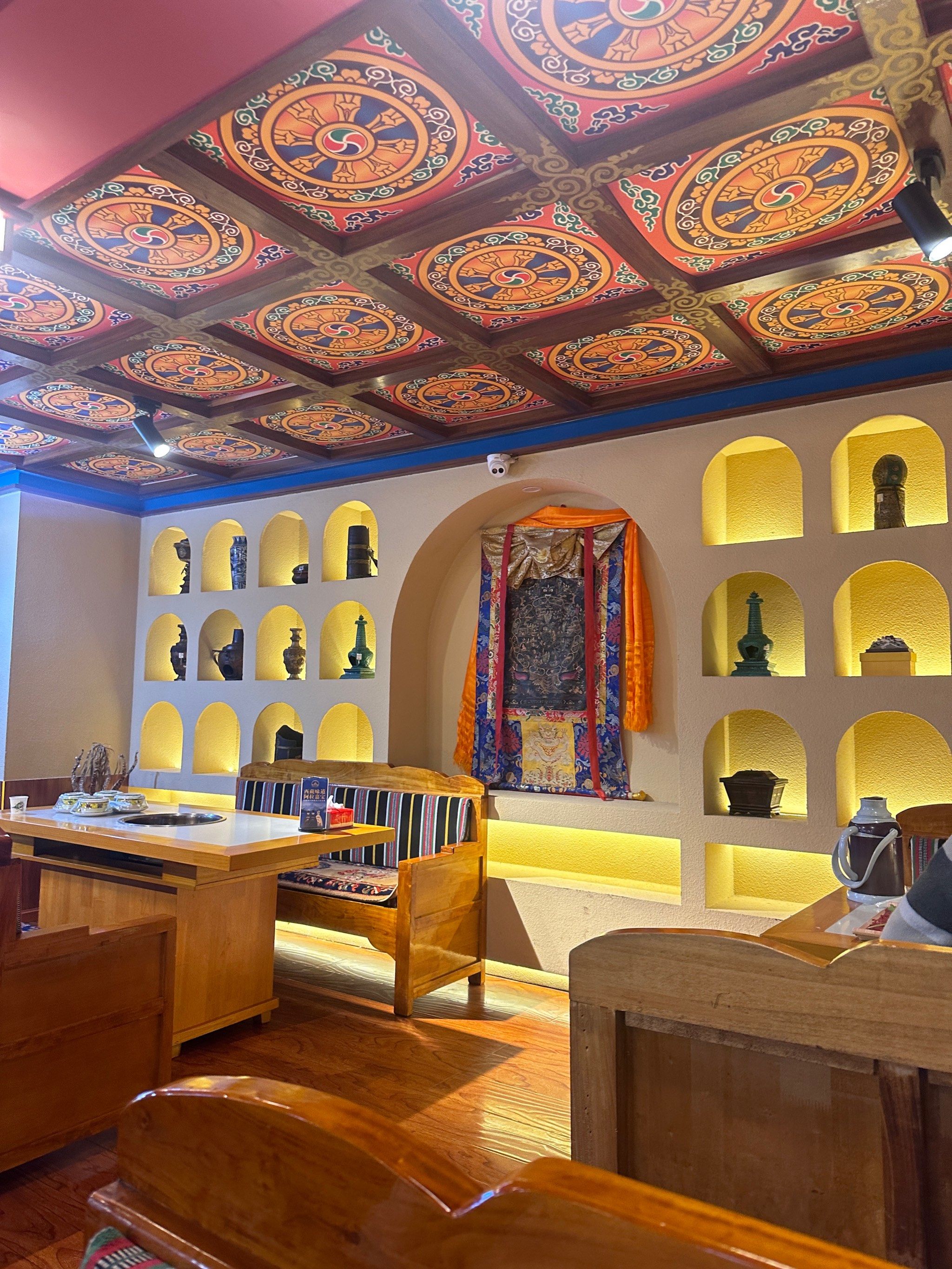 西藏最好吃的酸汤牦牛火锅