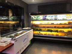 自助取餐区-万记麻辣烫国展总店