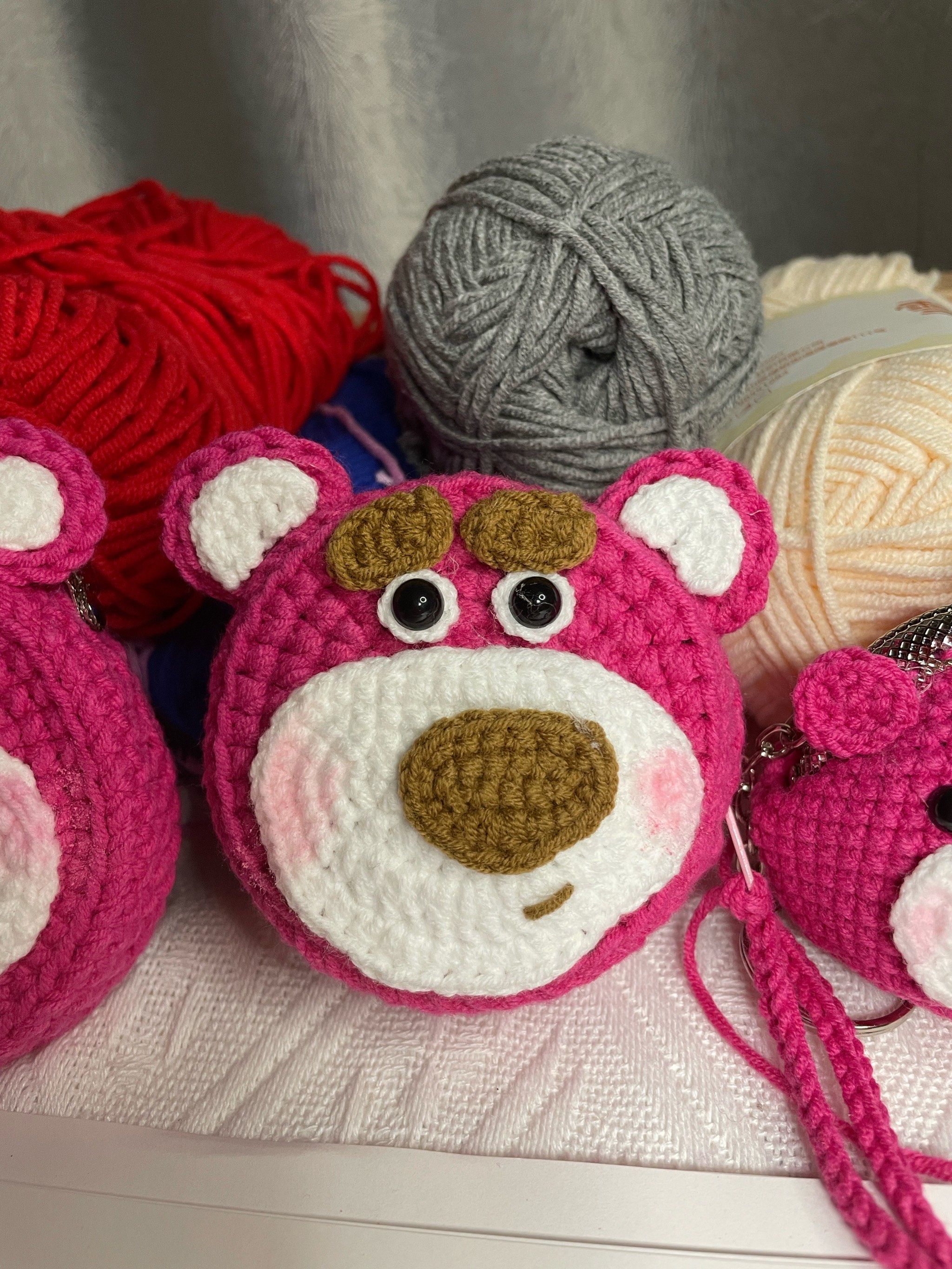 纯手工钩织草莓熊零钱包口金包