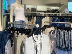 -H&M(天一广场店)