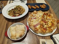-必胜客餐厅(昆百大泰业城店)