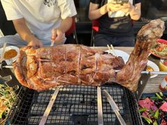 碳烤羊腿-腾格勒烤羊腿