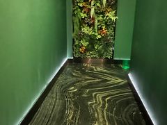 -新盈光·云会所(百丈东路店)