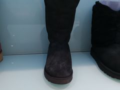 -UGG(燕莎奥特莱斯购物中心店)