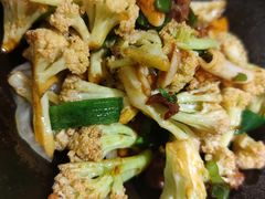 -巴依兄弟西域美食(机场店)