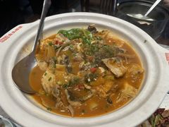 -魏铭鱼头捞饭(晋阳路店)
