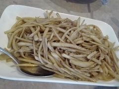 -Mandarin Ogilvie Restaurant