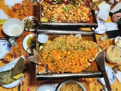 -宏兴烤鱼山庄(宣恩总店)
