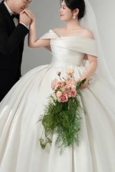 -雅云婚纱摄影工作室旗舰店