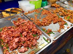 -席娜卡琳火车铁道夜市