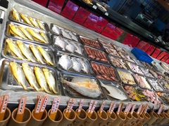 -侬佳蒸菜馆(听潮店)