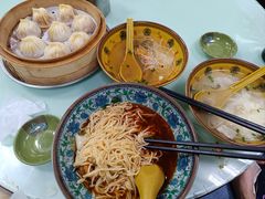 -食惠里小笼包面馆(越秀店)