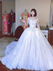 -拉瑞娜LaReine婚纱礼服高级定制