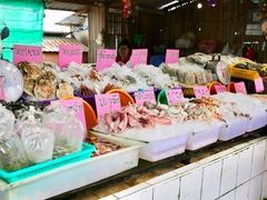 -拉威海鲜市场