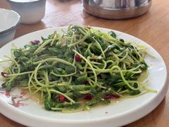 -台儿庄一绝运河鱼馆枣庄辣子鸡(古城西门店)