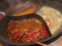 -萍姐火锅·公路夜市(武汉首店)