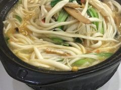 -一家人剪刀面(海伦国际店)