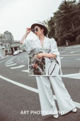 -纪梵希旅拍婚纱摄影(大连总店)