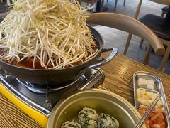 -吴草鸡爪오초닭발韩食堂(融恒盈嘉中心店)