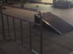 -天虹购物中心(石路店)