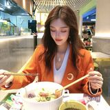 店不大，但味道是真绝！也可以自己调料碗
