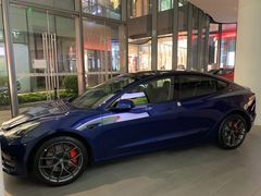-TESLA 特斯拉(广州天环广场体验店)