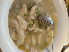 -严记小天府酸菜鱼(西四路店)