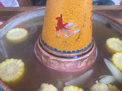 -毛辣果·贵州红酸汤牛肉火锅(西单店)