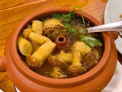 野生菌汽锅鸡-小厨子私房菜·云南美食店