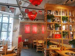 大堂-袁记串串香(川师店)