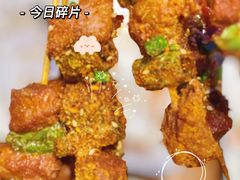 -城墙拐拐火锅(三峡广场黑金冠店)